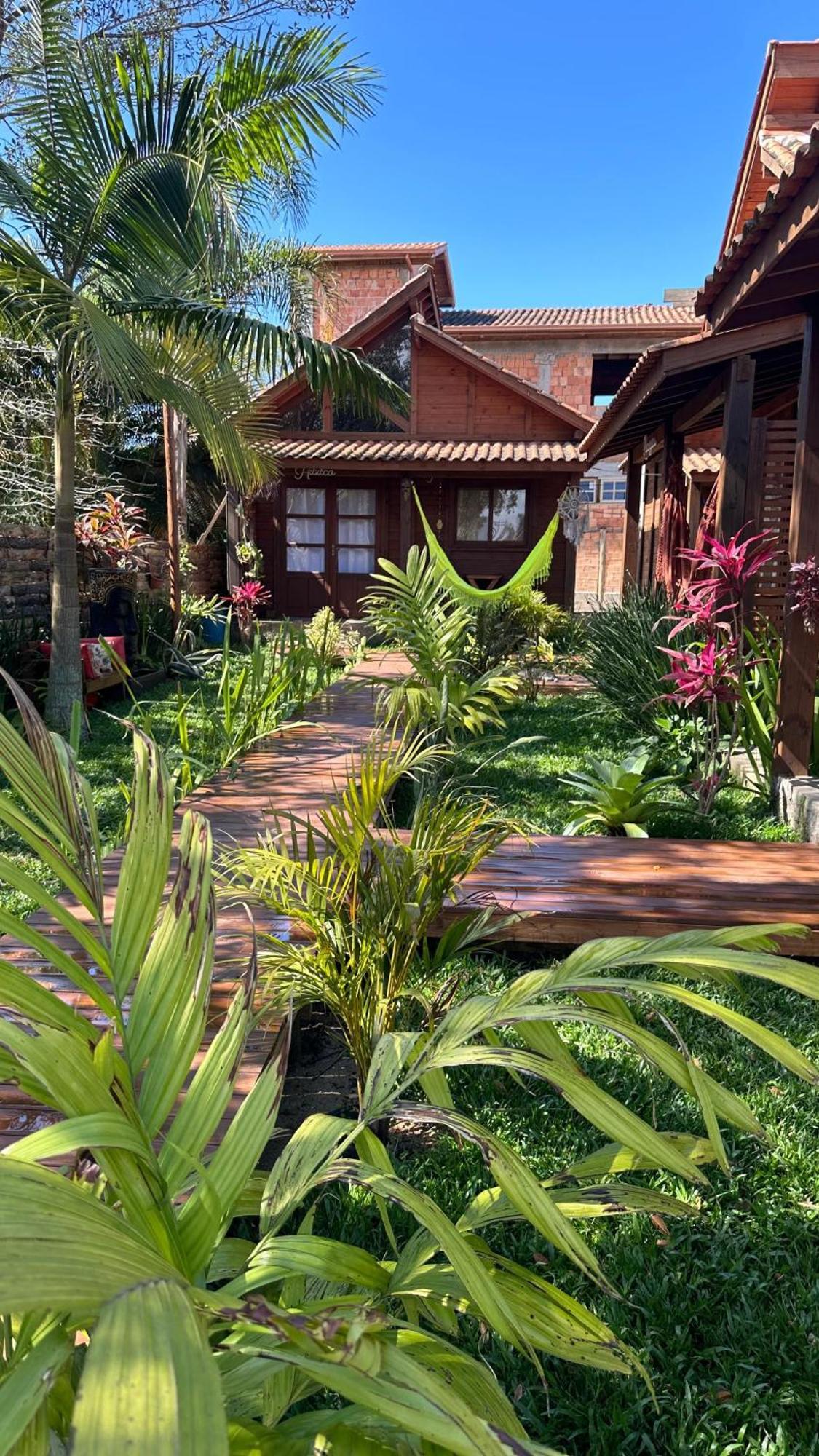 Casa Flor Hospedagens Villa Praia do Rosa Luaran gambar